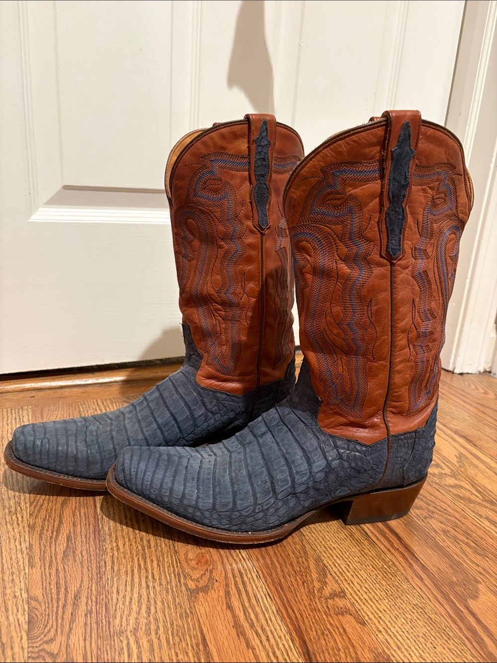 Dan Post Men's Western Cowboy Boots - Blue Distressed Toe & Chestnut Shaft - Picture 2 of 7